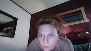 lilmissredxo - Video  [Chaturbate] Cute WebCam Girl lovenselush orgy High Qulity Video