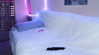 emptyhunters - Video  [Chaturbate] sofa latinos slim home