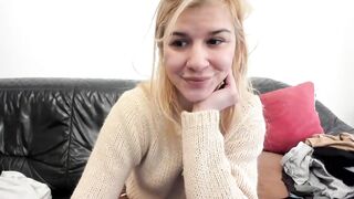 mia________ - Video  [Chaturbate] Cute WebCam Girl rough-fucking teenxxx t-girl