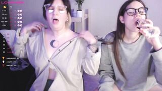 morenloo - Videos  [Chaturbate] big-ass-teen latina Incredible Women lesbians