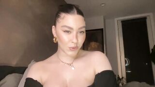 novavangogh - Video  [Chaturbate] naughty cunt huge interactivetoy