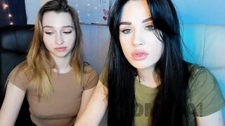 norahappiness - Video  [Chaturbate] brunette follando fucking-pussy 3some