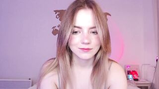 chloe_wilsonn - Video  [Chaturbate] chica urine fucking-videos twerking