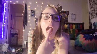 triippy666 - Video  [Chaturbate] women-sucking-dick queen shy abs