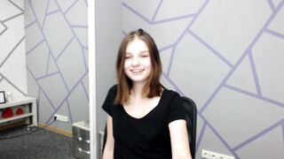 vivien_slender - Video  [Chaturbate] Webcam summing anal-licking squirtcum