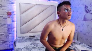 cloe_and_itan - Video  [Chaturbate] chastity big-booty -domination colombia
