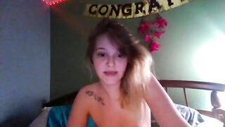 linnay18 - Video  [Chaturbate] best green-eye dirtytalk -facial